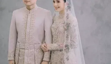 Candid Momment Vena Pictures