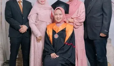 Graduation Photosession by Jiewa Studio Team