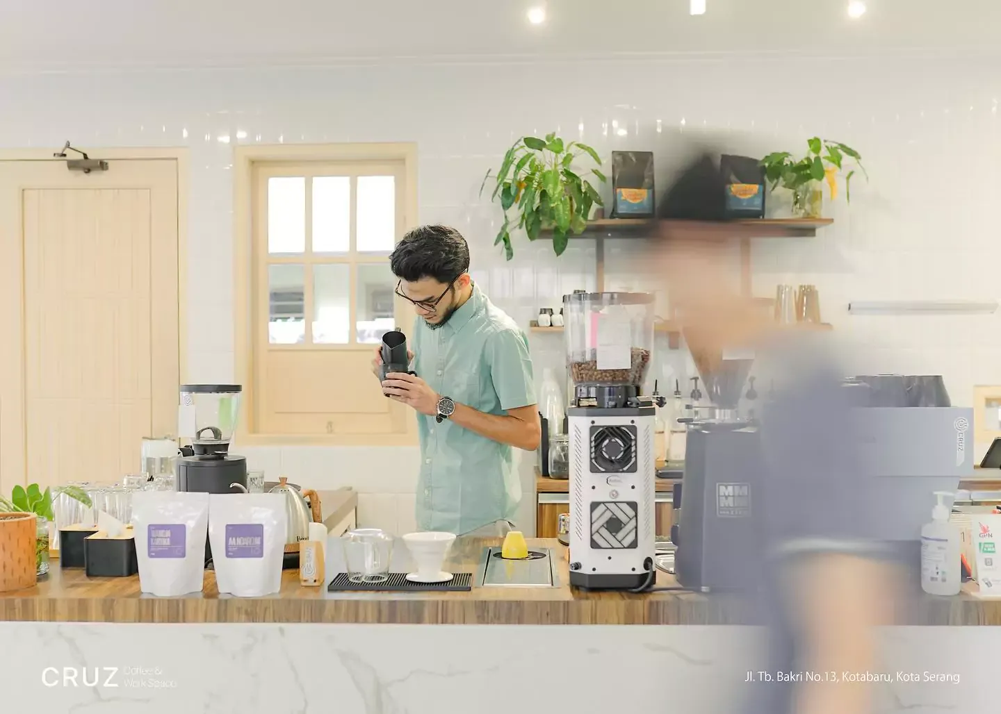 Cruz Coffee & Workspace Serang Beserta Alamat Lengkapnya