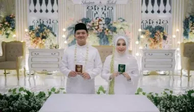 Dekorasi Pernikahan Shafna & Fahd di Gedung PKPRI Pandeglang by Wiwi Gallery