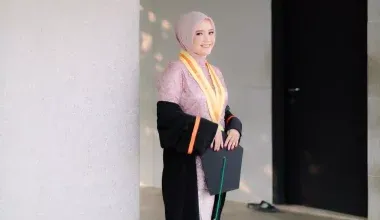 Cantiknya Foto Wisuda di Lapangan Banteng by Difotoin Graduation