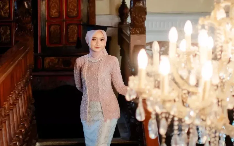 Cantiknya Foto Wisuda di Rumah Pekik Art & Heritage Hotel Jogja by Elite Photoshoot